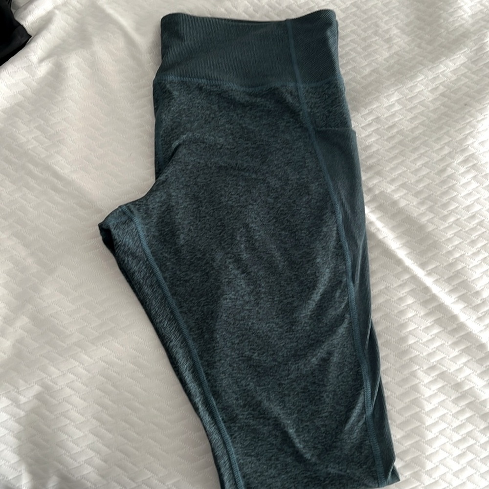 Member’s Mark ribbed leggings with pockets